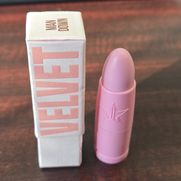 Jeffree Star Velvet Trap lipstick Man Down - Picture 3 of 3
